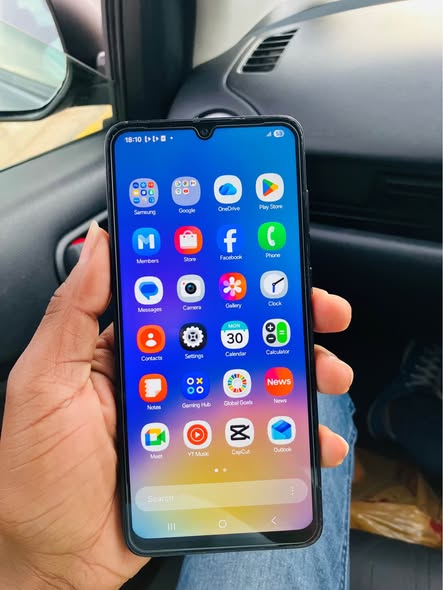 Samsung a05 photo 1