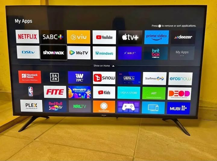 32" Smart Tv photo 1