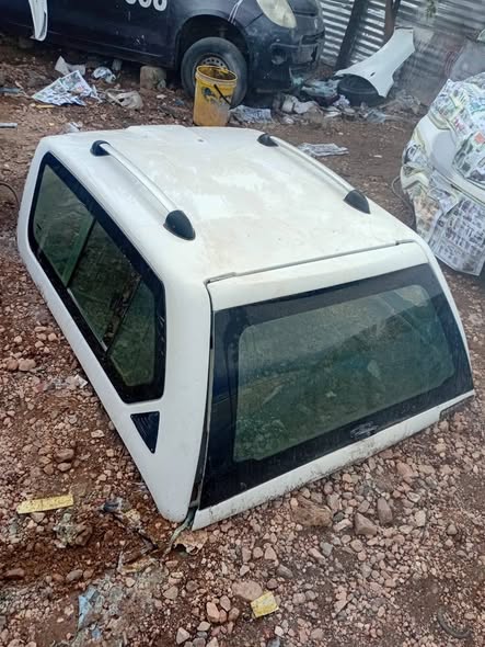 Chevrolet utility canopy photo 1