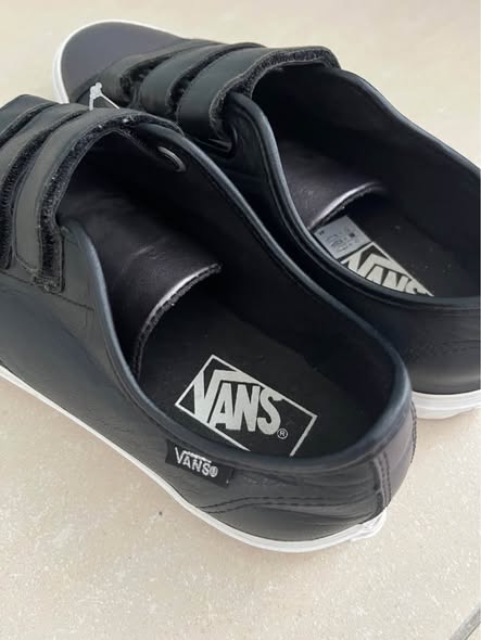 Genuine men’s VANS shoes size 8.5 photo 4