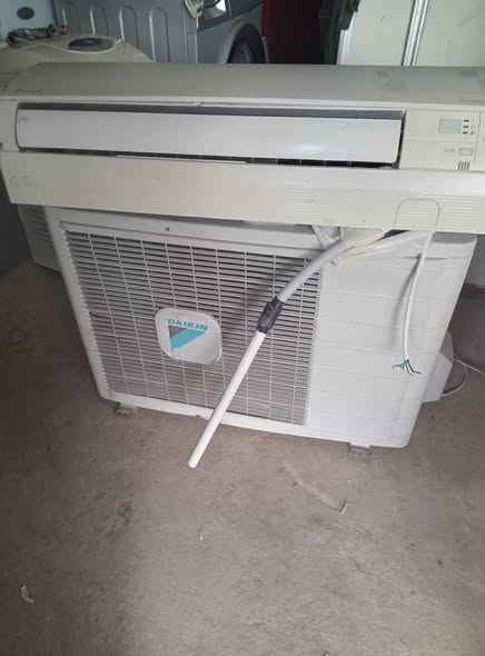 Daikin Inverter Air-conditional photo 1