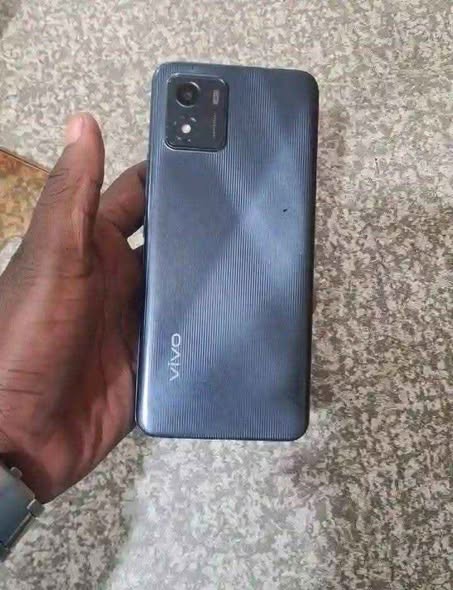 Vivo Y01 photo 2