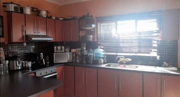 House for sale photo 2