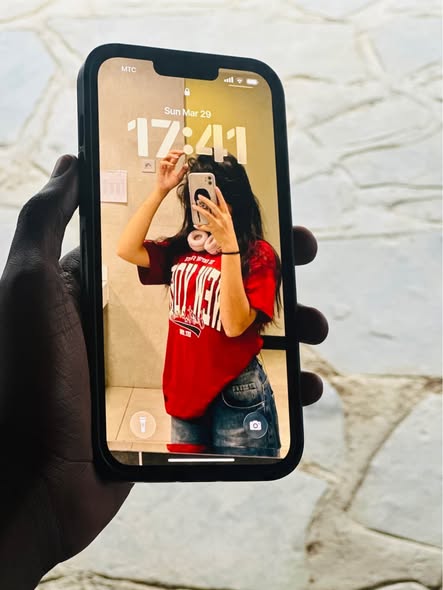 IPhone 13pro Max photo 1