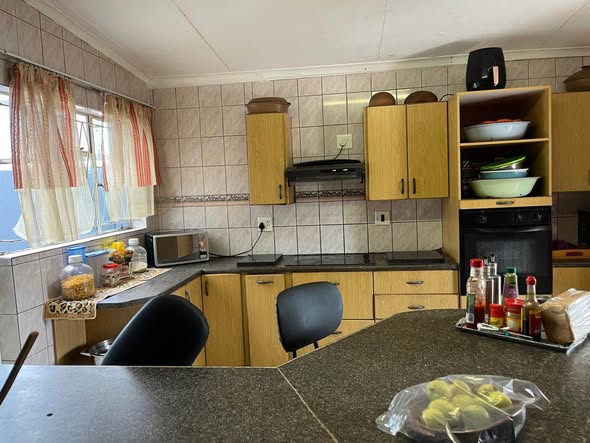 Khomasdal house for sale photo 1