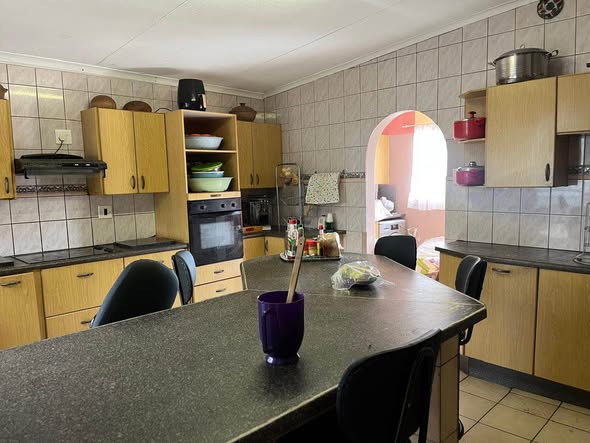 Khomasdal house for sale photo 2