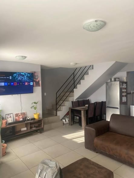 DOUBLE STOREY HOUSE FOR SALE IN WALVIS BAY NARRAVILE photo 1