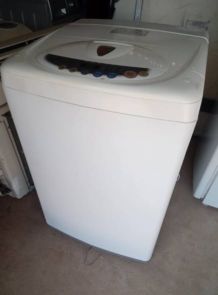 LG top loader automatic washing machine photo 1