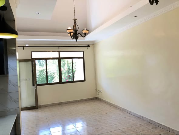 Unfurnished house for rent photo 3