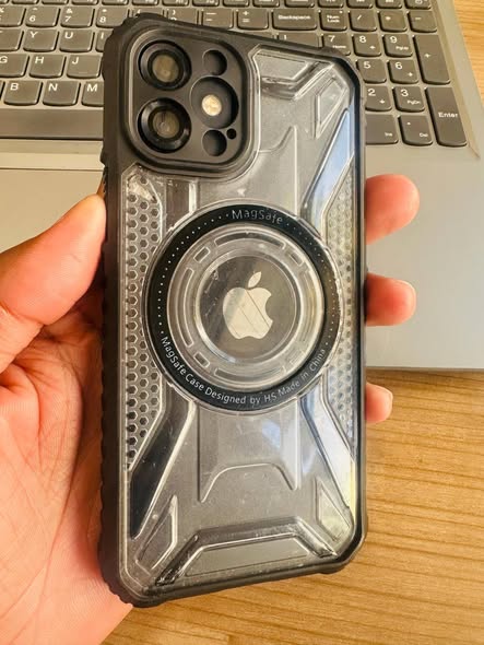 Iphone 12 photo 2