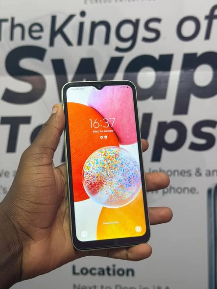 Samsung A14 photo 1