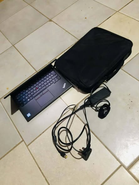 Lenovo thinkpad Core i5 photo 3