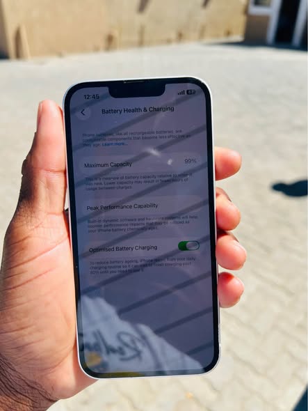 iPhone 13  – 128GB photo 4