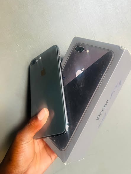 Iphone 8 plus/256GIG photo 1