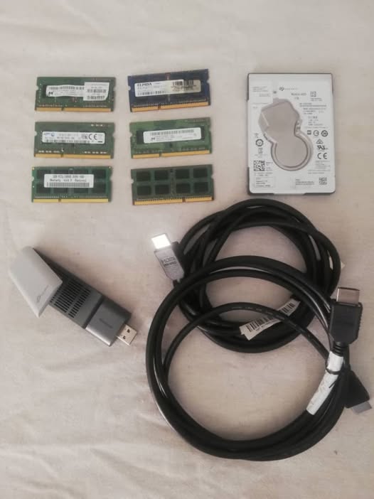 Variouse Laptop parts photo 1