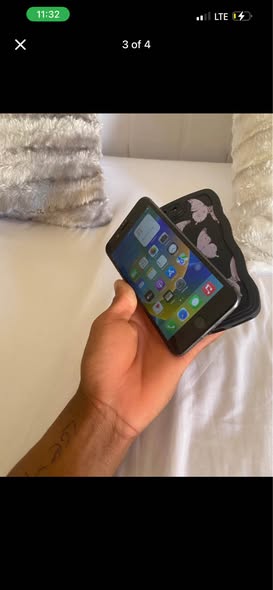 iPhone 8 Plus , 256GB photo 2