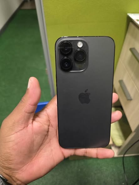 IPhone 14 pro max 128 GB photo 2