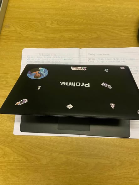 Proline Notebook photo 3