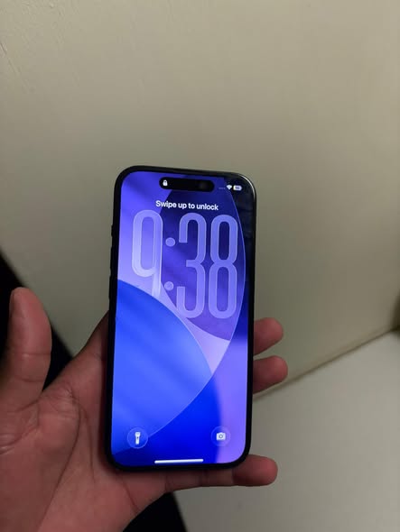 iPhone 15 photo 1