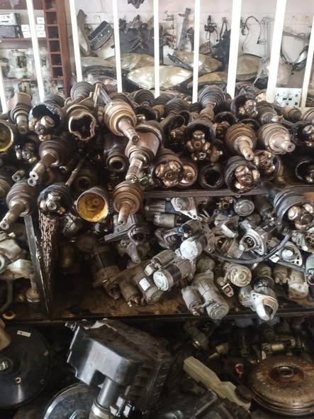 Parts photo 1