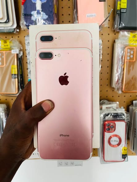 iPhone 7 Plus photo 2