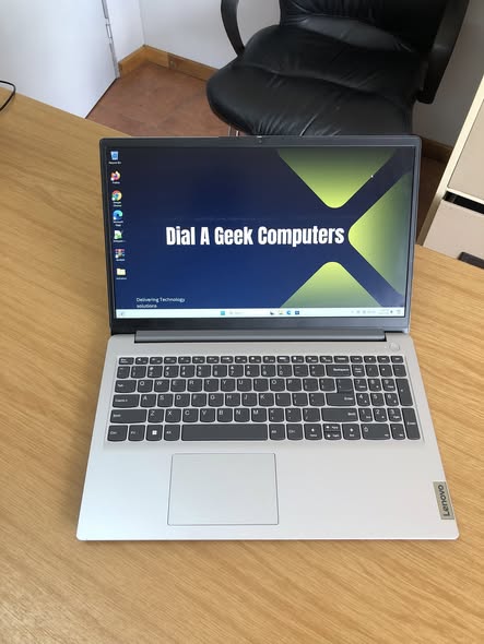 Lenovo IdeaPad33 photo 1