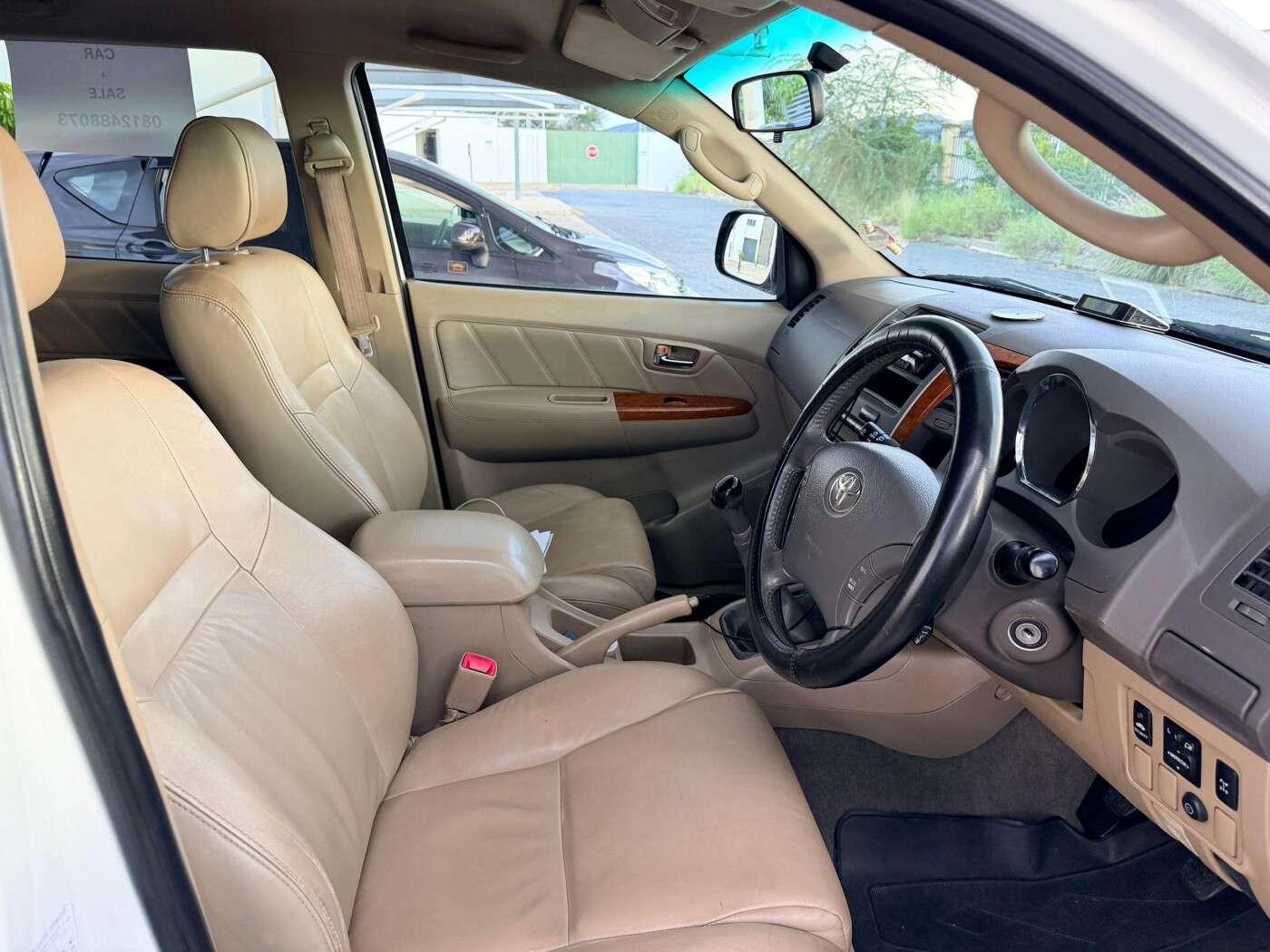 Toyota fortuner 3.0 D4D photo 6