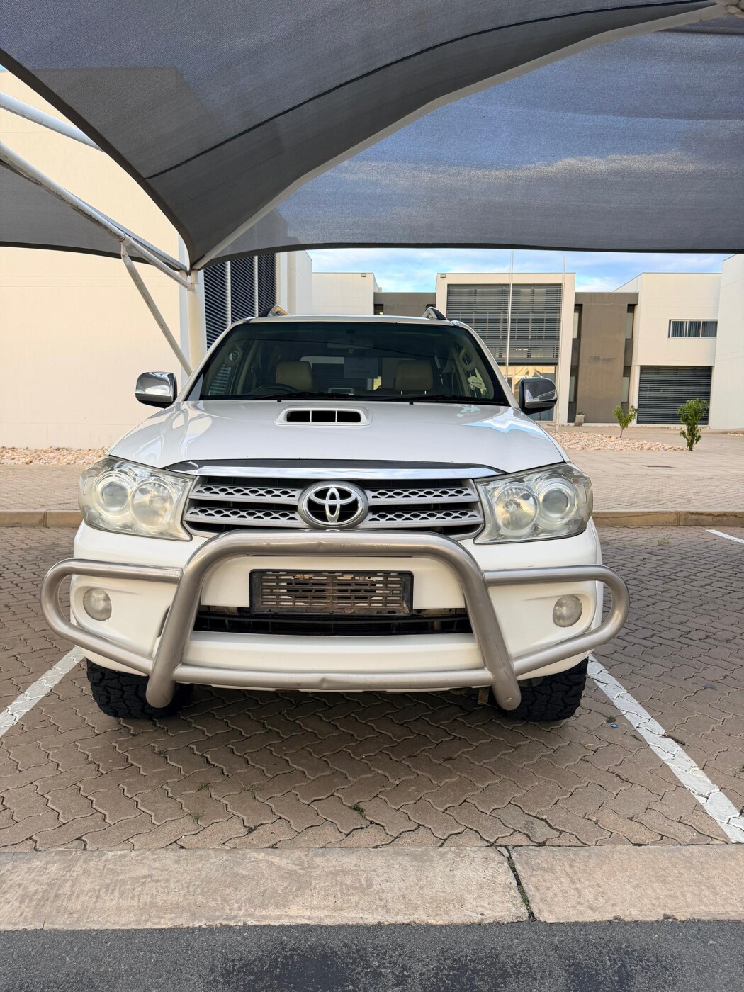 Toyota fortuner 3.0 D4D photo 1