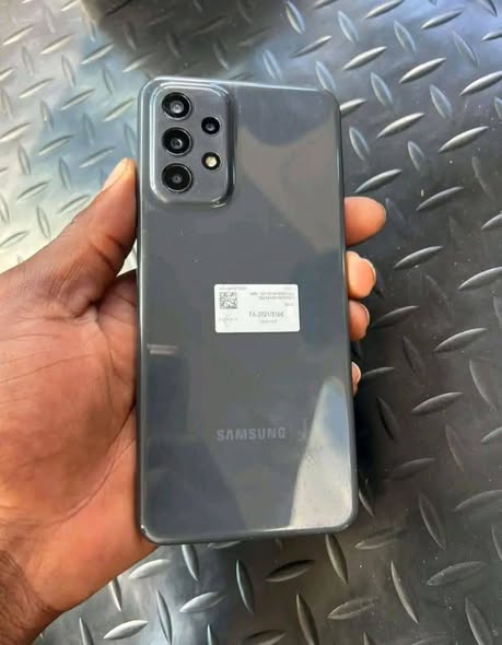 Samsung A23 photo 2