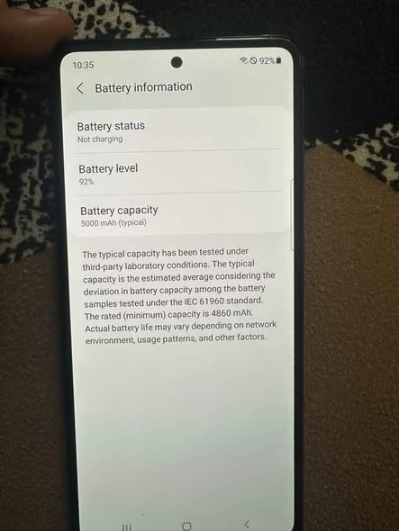 Samsung A72s photo 5