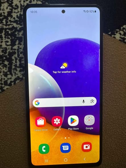 Samsung A72s photo 1