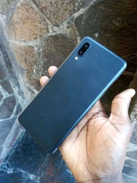 Samsung galaxy A02 photo 1