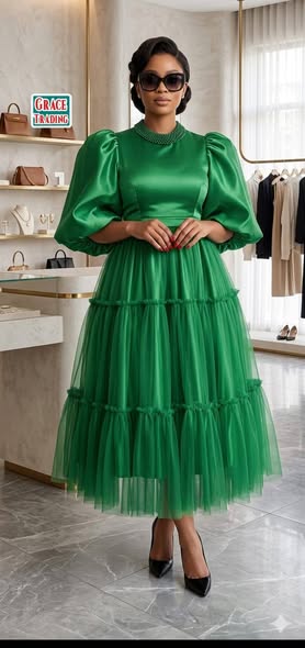 Dress photo 1