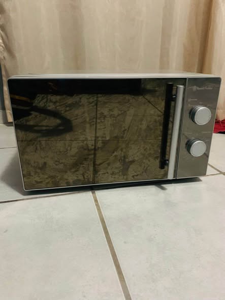 Hussel hobs microwave photo 4