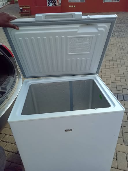 Deep freezer photo 1