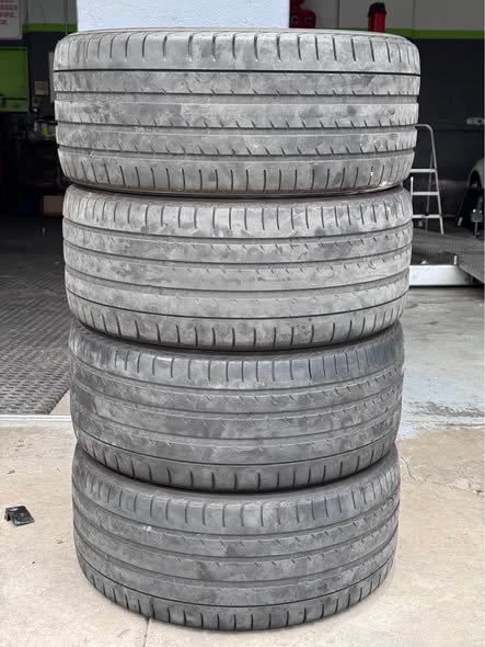 255/35/R19 Tyres photo 1