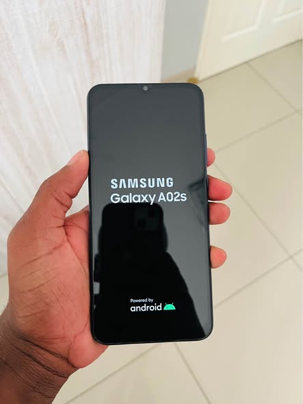 Samsung A02s photo 1