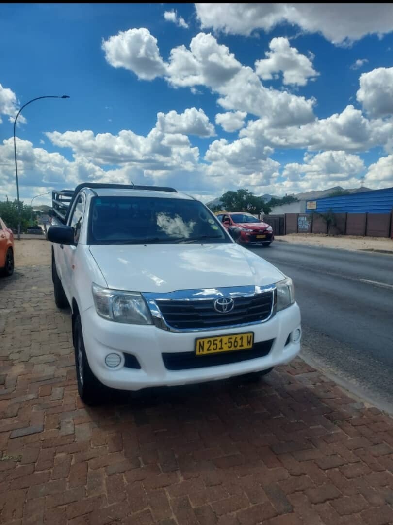 Toyota hilux 2.5 Diesel 0816555840 photo 1