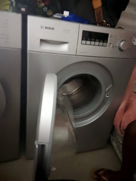Washing machine photo 2