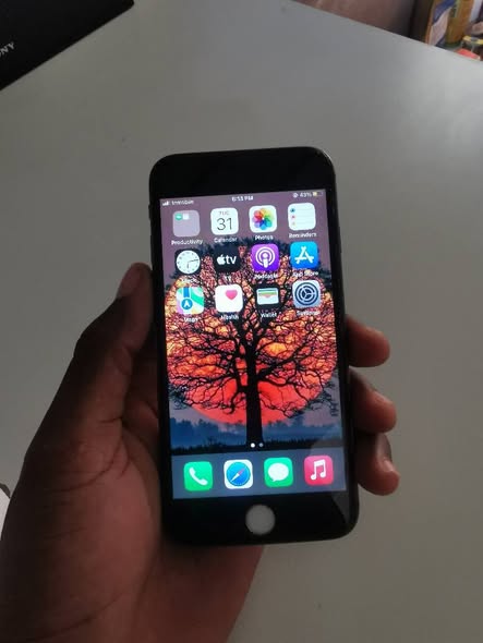 Iphone 8 photo 1