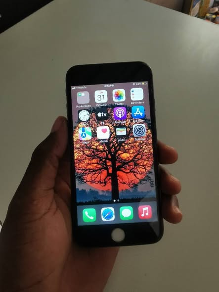 Iphone 8 photo 3