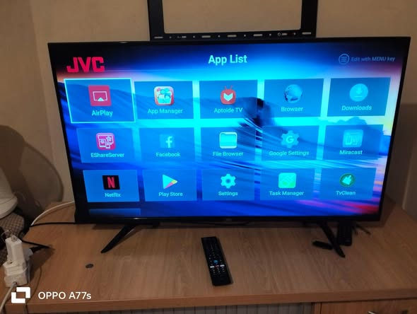 JVC 43 inch smart photo 3