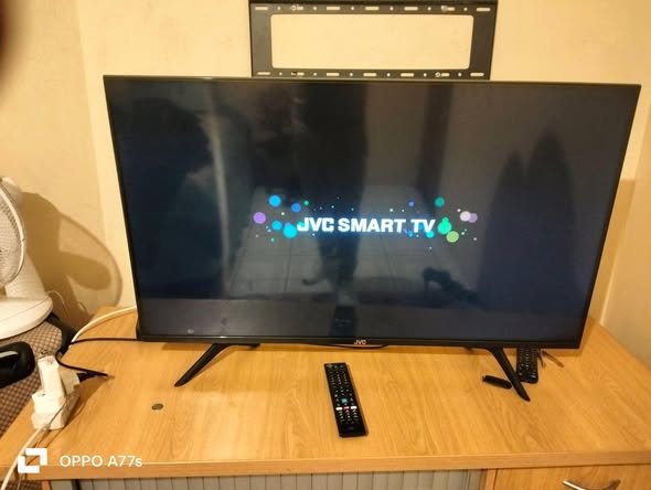 JVC 43 inch smart photo 2