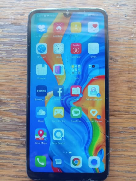 HUAWEI P30 Lite photo 1