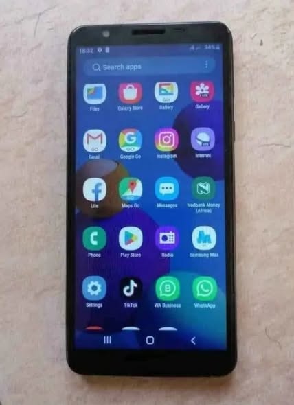Samsung galaxy A3 photo 1
