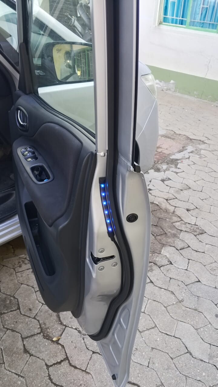 2015 Nissan Serena photo 15