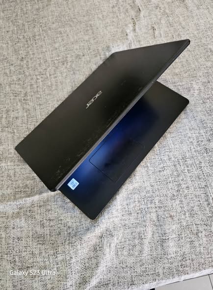 Acer laptop photo 1