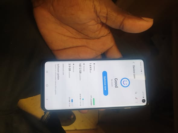 Samsung galaxy s10 photo 3
