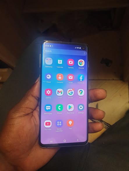 Samsung galaxy s10 photo 2