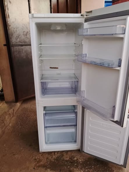Defy fridge photo 2